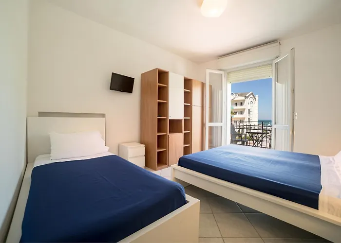 Acquamarina Κατόλικα