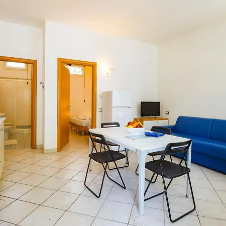 Acquamarina カットーリカ