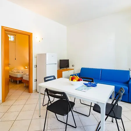 アパート Acquamarina