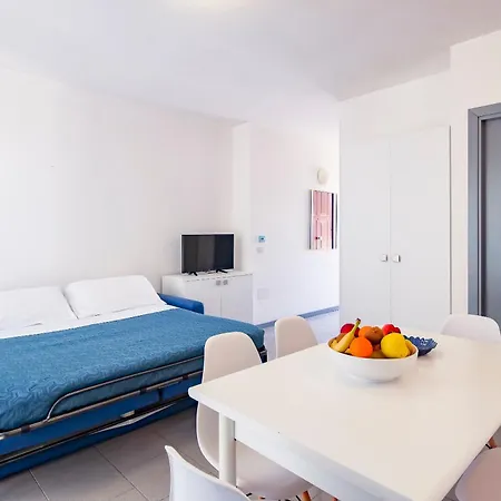 Acquamarina アパート *