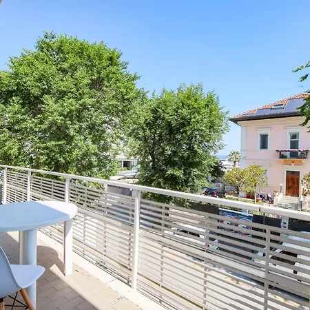 Acquamarina アパート *