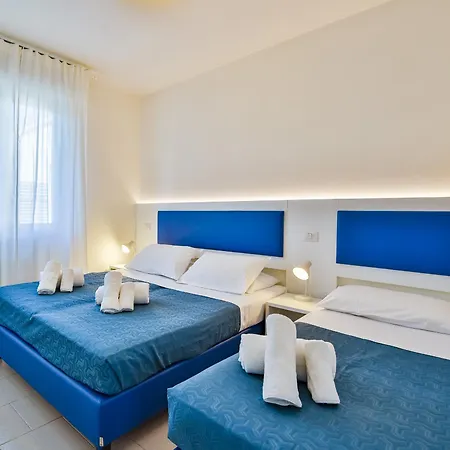 Acquamarina カットーリカ