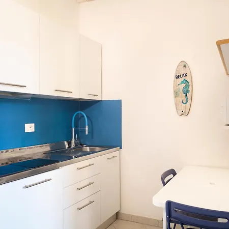 アパート Acquamarina *