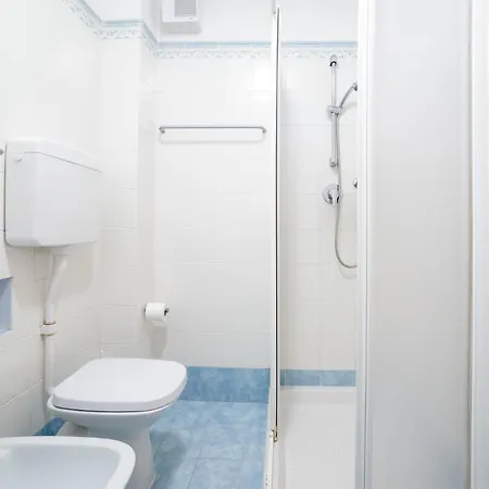 Acquamarina * カットーリカ