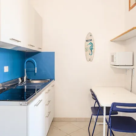 Acquamarina アパート