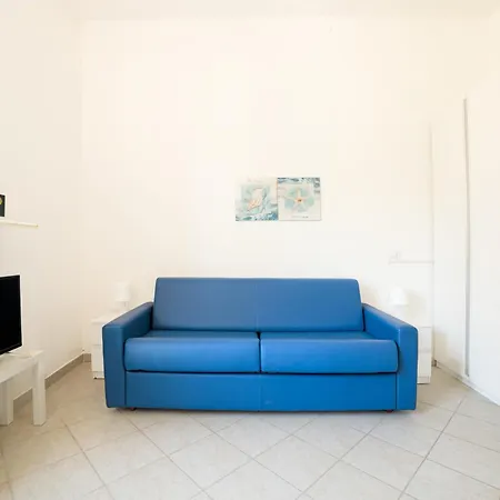 アパート Acquamarina *